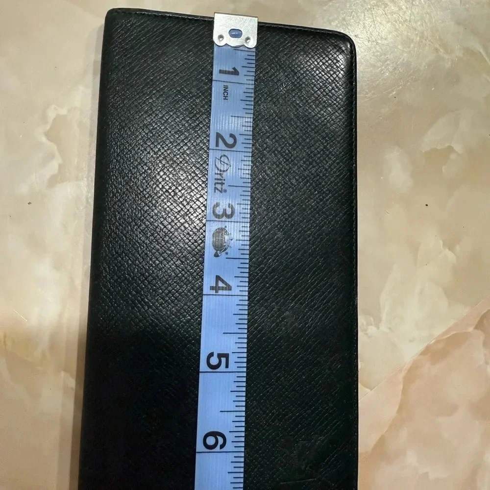 💯 Authentic Louis Vuitton Taiga Leather Long Wallet (175) - Picture 11 of 12